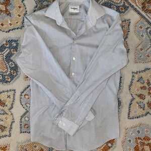 EVERYTHING $5 SALE ‼️⭐️ Goodfellow & Co. Men’s button down